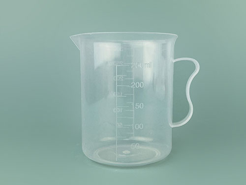 量杯